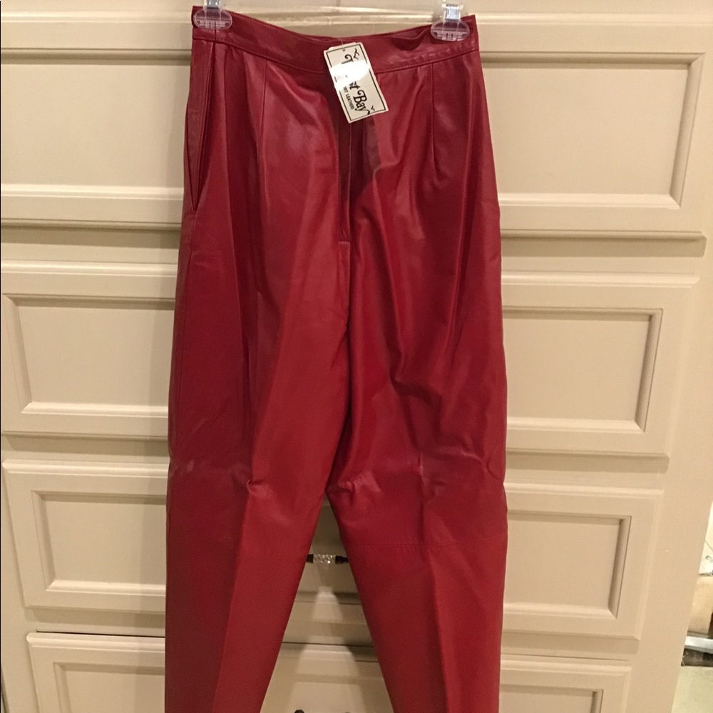 🌷WEST BAY RED LEATHER PANTS SIZE 6 NWT